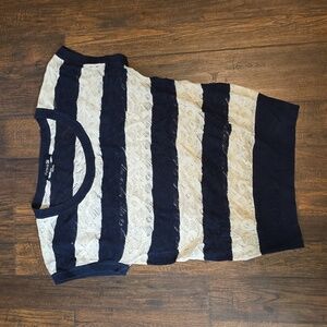 Navy and Cream Knit top